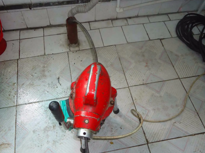 峨蔓镇下水道疏通